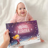In questo meraviglioso libro di Natale personalizzato, immergete uno o due bambini nella magia delle feste.