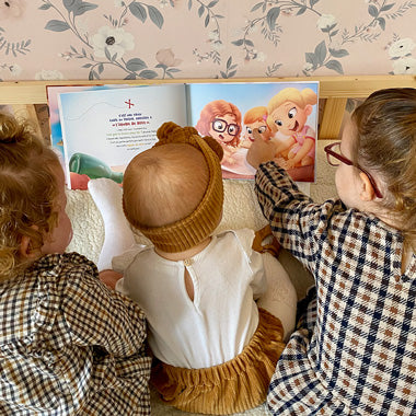 Il meglio dei libri personalizzati per un massimo di tre bambini. Un regalo originale e su misura per i più piccoli.