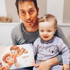 Il legame tra papà e la creazione di nuovi ricordi con suo figlio attraverso un libro personalizzato Urrà Eroi. Il regalo perfetto per la Festa del Papà per mostrare apprezzamento per papà.