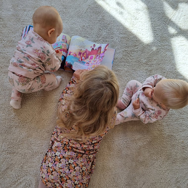 Il meglio dei libri personalizzati per un massimo di tre bambini. Un regalo originale e su misura per i più piccoli.