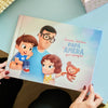 La copertina del libro personalizzato più venduto di Urrà Eroi per papà e due bambini.