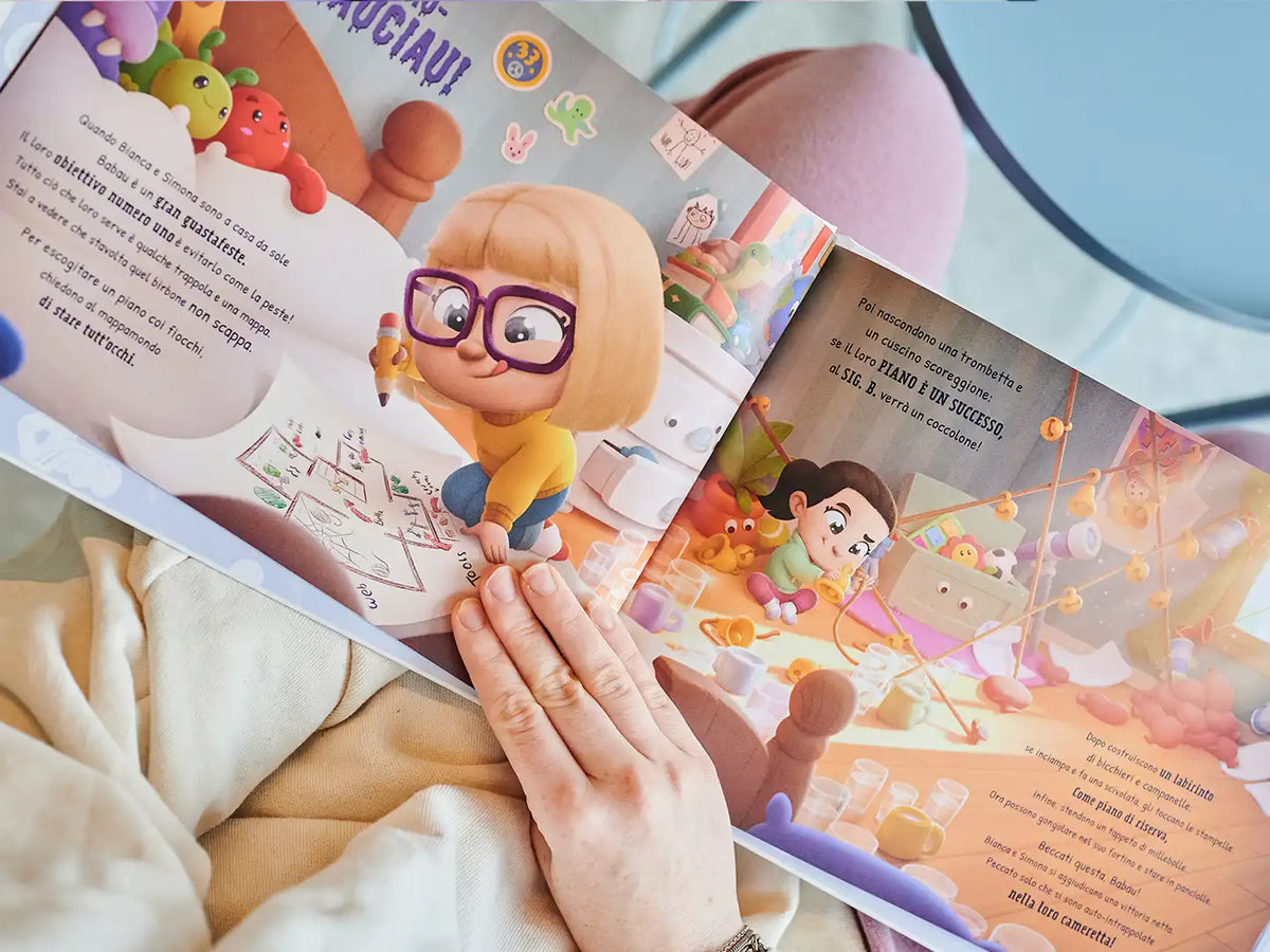 Carina illustrazione dal libro personalizzato per fratelli soli in casa.